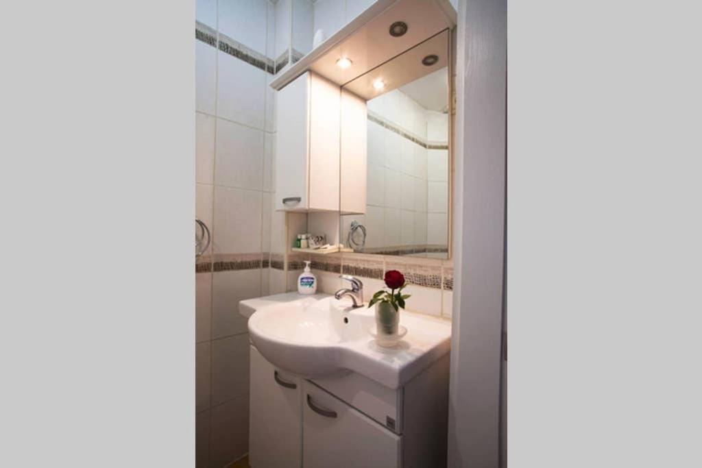 Private Room Near Istanbul Airport Arnavutkoy Экстерьер фото